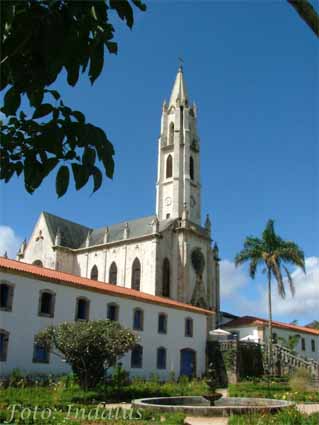 Igreja no estilo neogótico